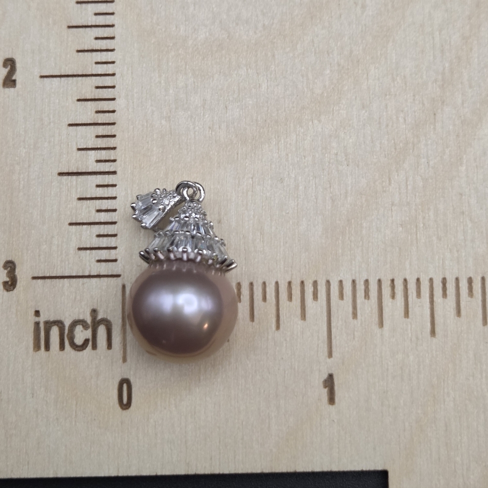 13.5-14 Cultured Freshwater Pearl With CZ. Bella Luce Rhodium Over Silver Pend - Picture 4 of 5